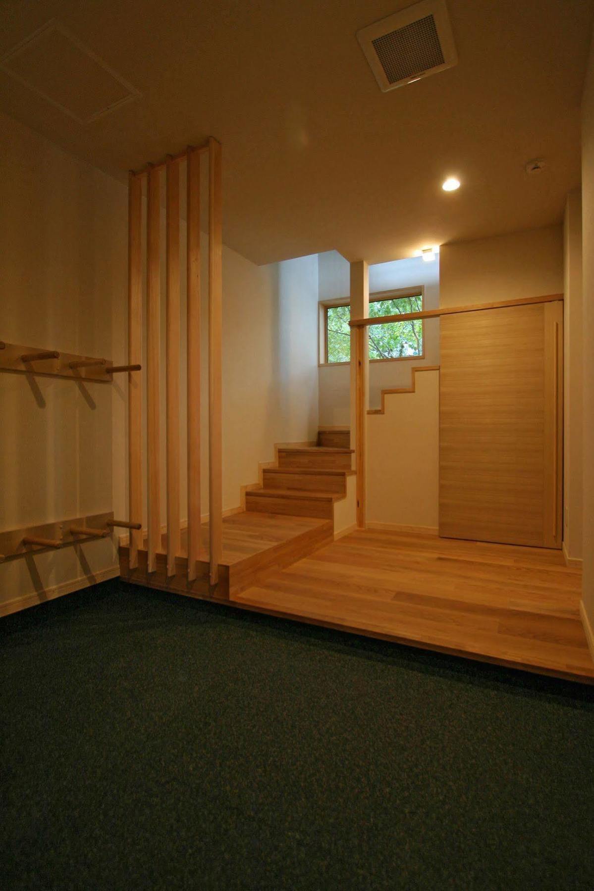 富良野市冬の木アパートメント エクステリア 写真